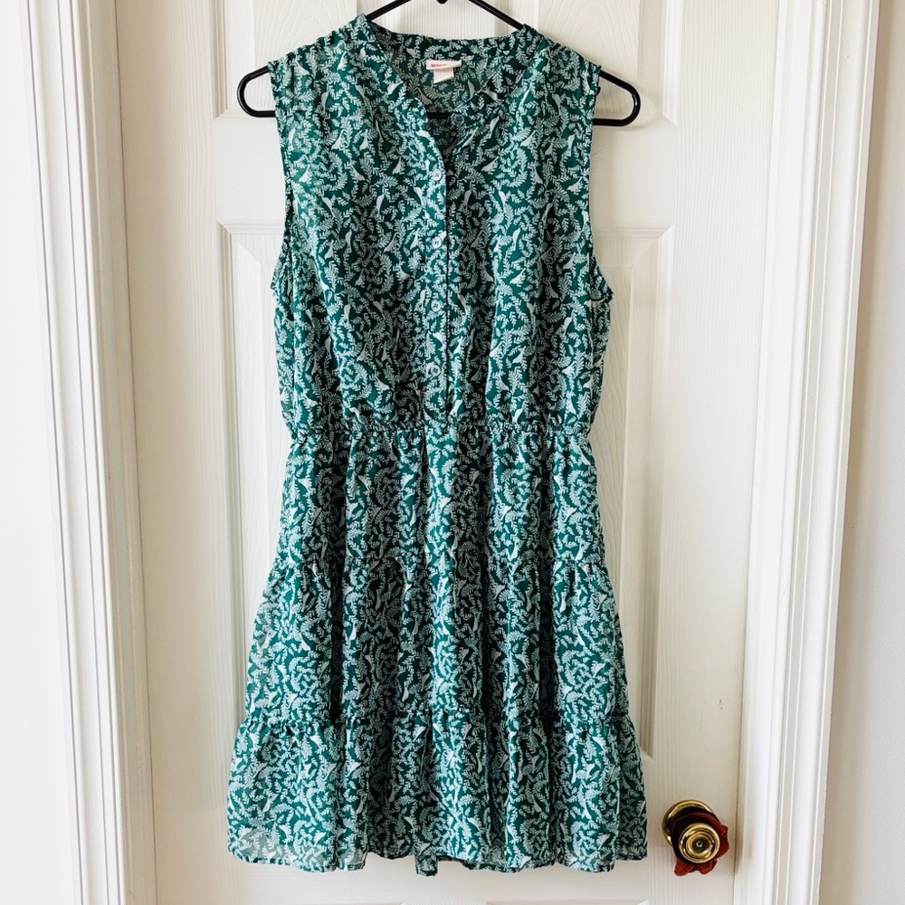 🐰NEW LISTING🐰 Mossimo Supply Co. Green Printed Sleeveless Tiered Dress